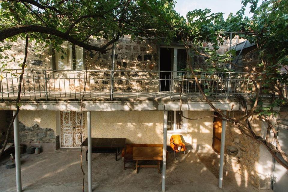 B&B Ruzan Yeghegnadzor Exterior photo